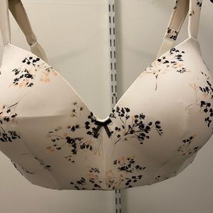Full coverage bra